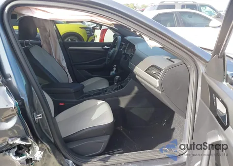 2019 Volkswagen Jetta 1.4T R-Line/1.4T S/1.4T Se from USA, damaged, VIN 3VWC57BU6KM068016